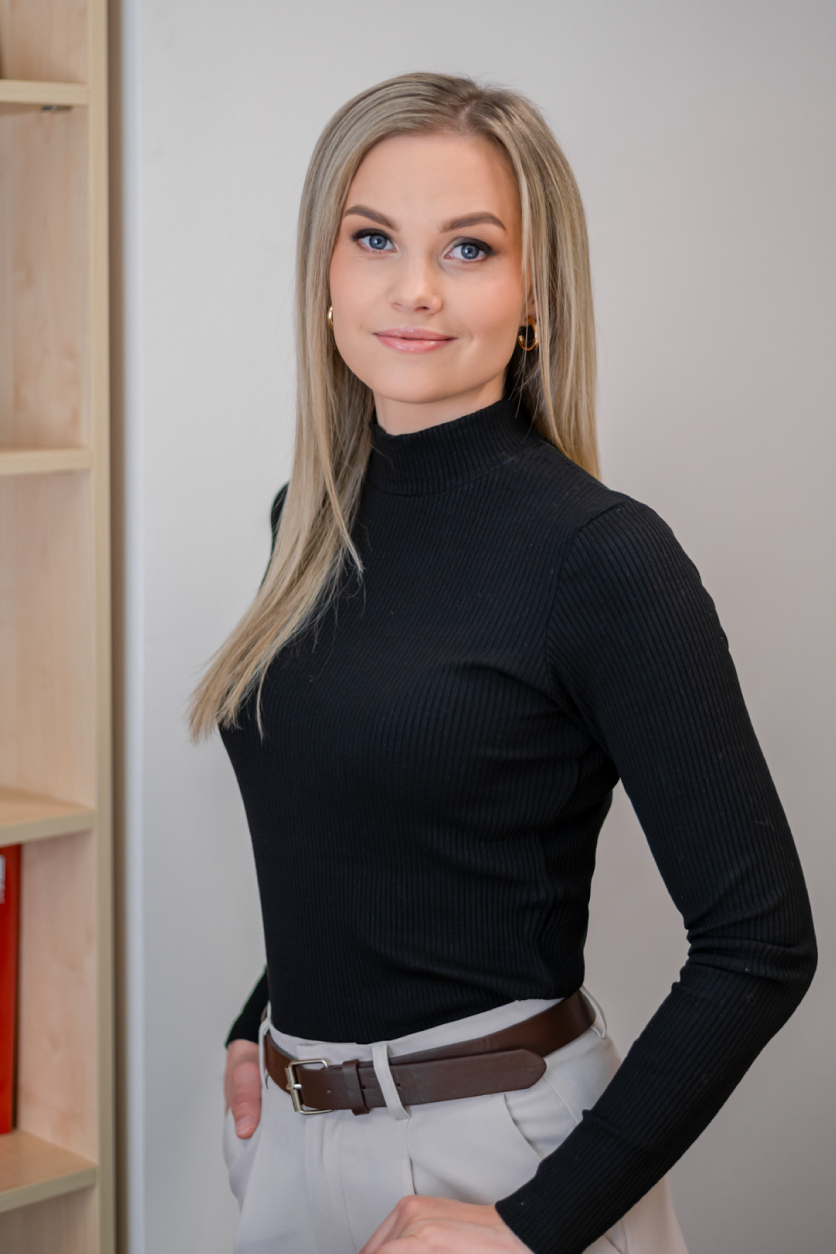 Kodulehele tootaja pilt Katrin - Tammiste värbamine & koolitus